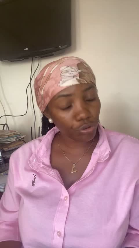 Vicky Mbang, opticienne réfractionniste
